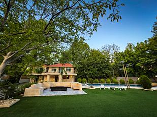 Chalet Image